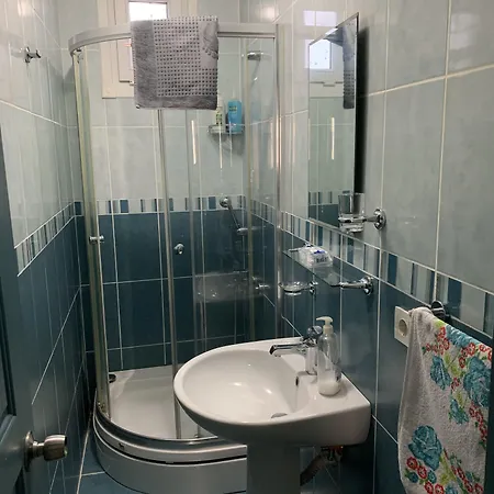 Blue By V Стамбул