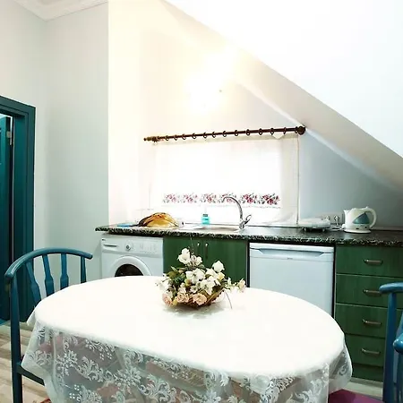 Blue By V * Стамбул